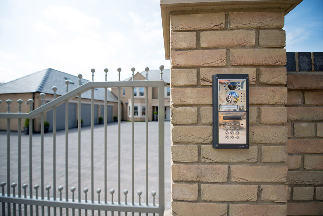 Access controlled gate