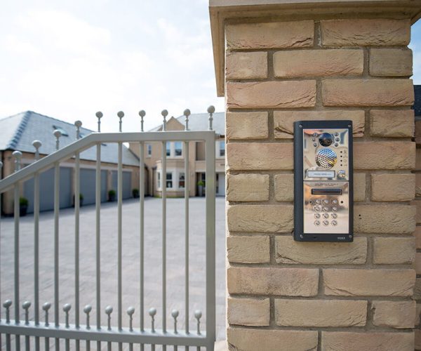 Access controlled gate